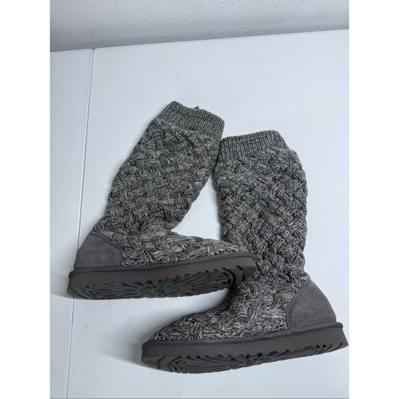 UGG Women’s Mahalya Ribbon Tie Cable Knit Boots Size 10 - Picture 6 of 10